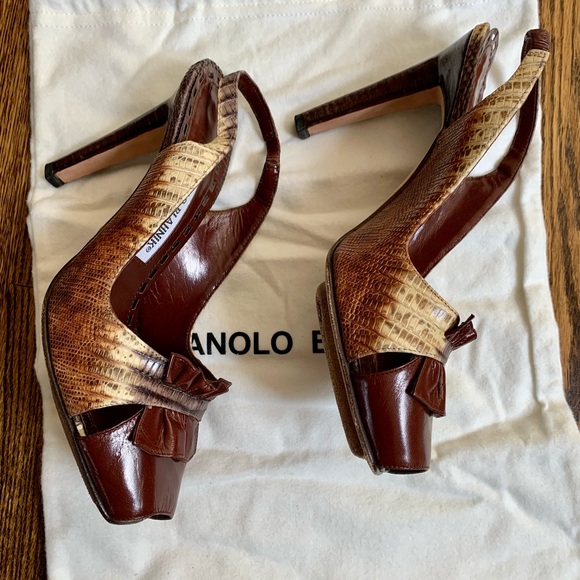 Manolo Blahnik Shoes - Manolo Blahnik - size 7.5